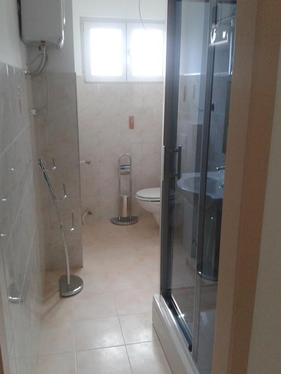 Apartments Lorena Zadar Bagian luar foto